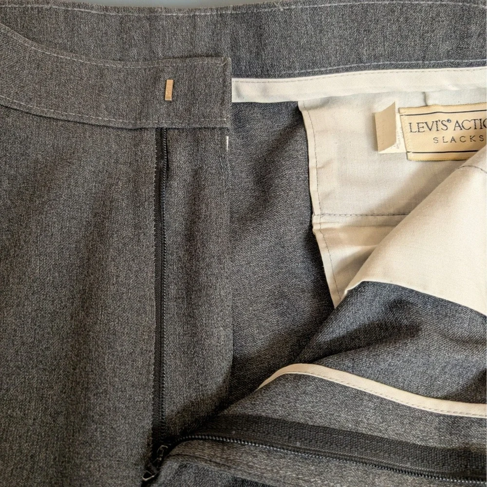 Vintage Levi's Action Slacks Mens 36x32 Grey Straight Leg Dress Pants 47610-2757